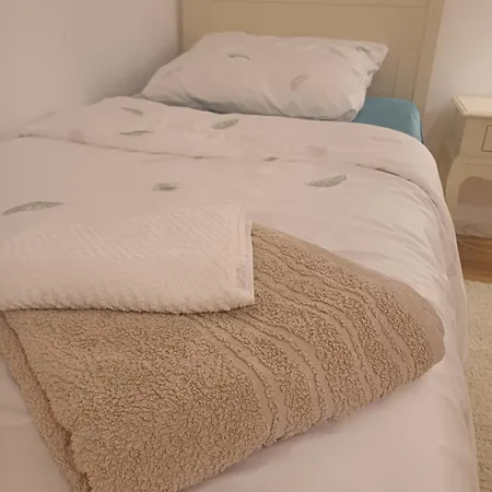 Homestay Paprotka U Rozy 23 Warsaw